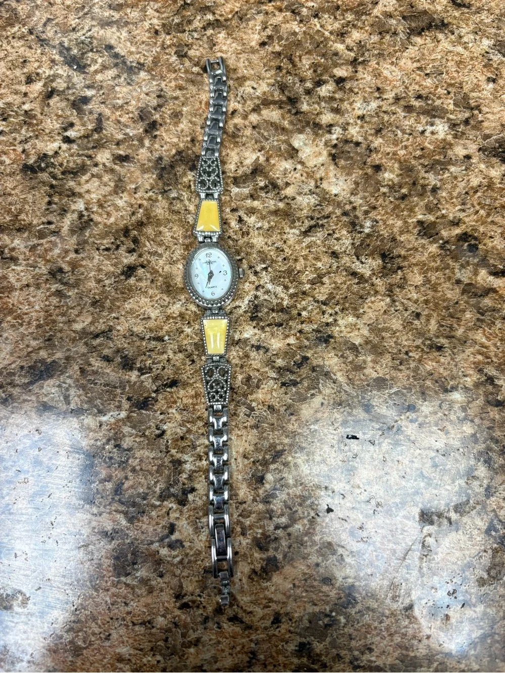 Vintage Express Oval Quartz Watch Silver Tone Yellow Inlay Bracelet Womens